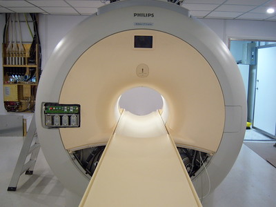 equipo de resonancia magnetica